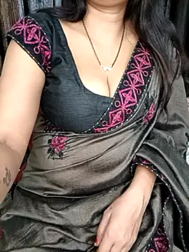 Snapshot of kaamuk_shweta chatting on March 2025 07:32:01 AM kaamuk shweta online show from March 2025 07:32:01 AM