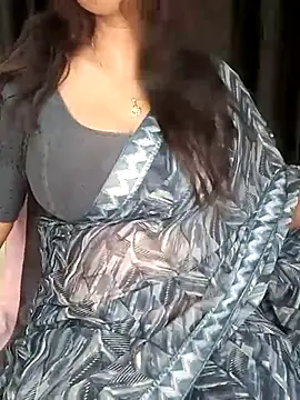 Snapshot of kaamuk_shweta chatting on March 2025 06:10:02 PM kaamuk shweta online show from March 2025 06:10:02 PM