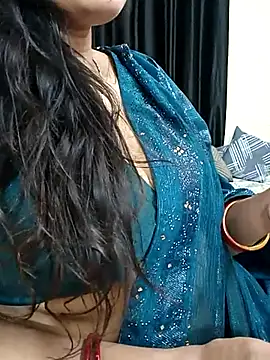 Snapshot of kaamuk_shweta chatting on March 2025 10:49:01 PM kaamuk shweta online show from March 2025 10:49:01 PM