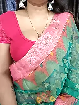 Snapshot of kaamuk_shweta chatting on March 2025 09:48:02 AM kaamuk shweta online show from March 2025 09:48:02 AM
