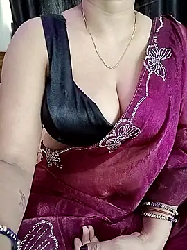 Snapshot of kaamuk_shweta chatting on June 2026 04:04:02 AM kaamuk shweta online show from June 2026 04:04:02 AM