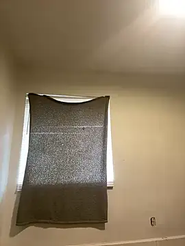 honeybrow online show from December 2024 03:35:01 PM