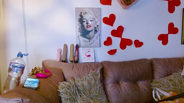 hinataleecs online show from March 2025 04:35:01 AM