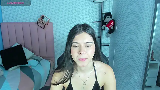 Snapshot of cassiehoward14 chatting on September 2025 06:44:02 PM cassiehoward14 online show from September 2025 06:44:02 PM