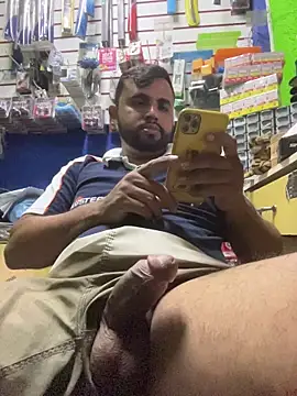 Sheik z o online show from March 2026 06:47:02 PM