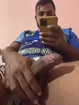 Snapshot of Sheik_z_o chatting on June 2026 05:34:01 AM Sheik z o online show from June 2026 05:34:01 AM