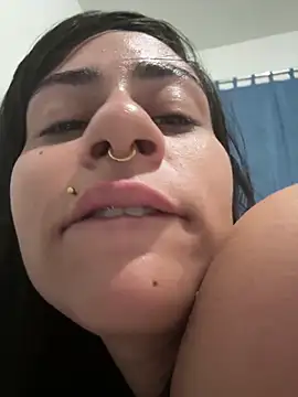 Snapshot of Blue_butterfly chatting on September 2025 03:34:01 AM Blue butterfly online show from September 2025 03:34:01 AM