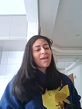 Snapshot of Blue_butterfly chatting on October 2025 04:19:02 PM Blue butterfly online show from October 2025 04:19:02 PM