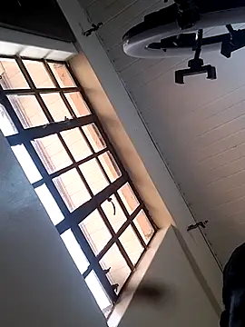 Snapshot of BriannaVincent chatting on November 2025 03:59:02 AM BriannaVincent online show from November 2025 03:59:02 AM