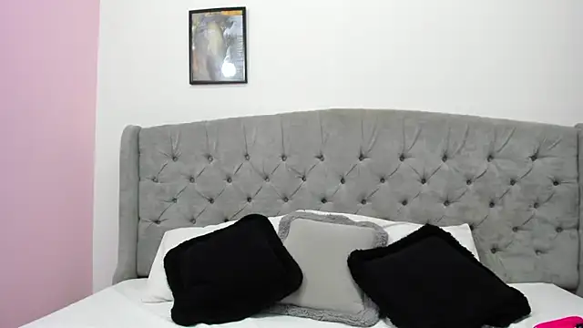 Valesskahall online show from December 2024 12:03:01 PM