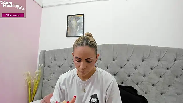 Valesskahall online show from October 2025 12:06:01 PM