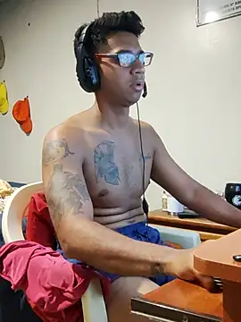 FitGeorge online show from November 2025 01:05:01 AM