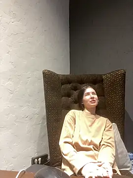 Starry Siren online show from November 2025 07:08:02 AM