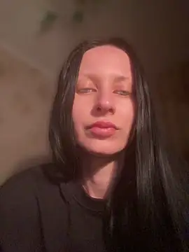 Starry Siren online show from April 2026 06:43:01 PM