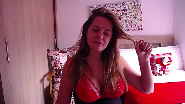 ParisW online show from December 2024 04:49:01 PM