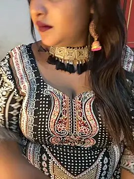 Ayesha mahi online show from October 2025 08:48:01 AM