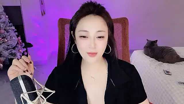 Daisy-77 online show from January 2026 06:07:02 AM