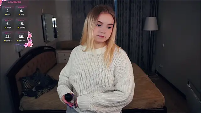 ZaraCreedon online show from September 2025 05:09:02 AM