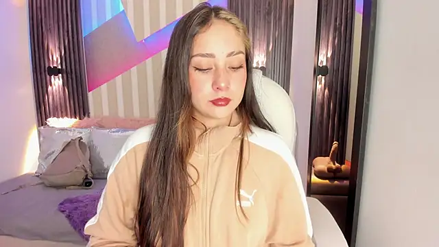 emily layton online show from October 2025 02:41:02 PM