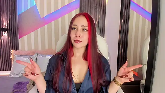 emily layton online show from October 2025 02:40:02 PM