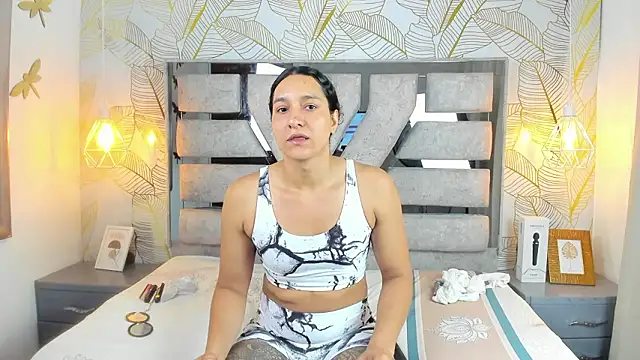 Alison Chan  online show from February 2026 02:07:02 PM