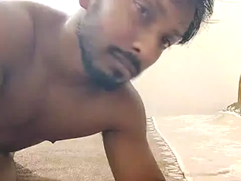Snapshot of HunkyAriyan chatting on July 2026 01:47:02 PM HunkyAriyan online show from July 2026 01:47:02 PM