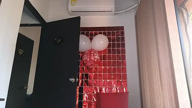 alondrabigtits online show from February 2026 12:43:02 PM