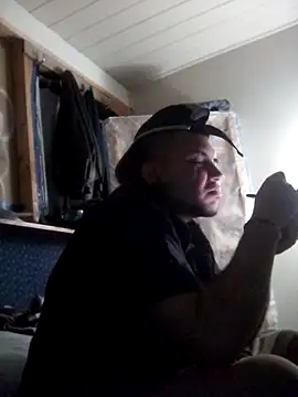 KeptupHack online show from November 2025 12:44:01 AM