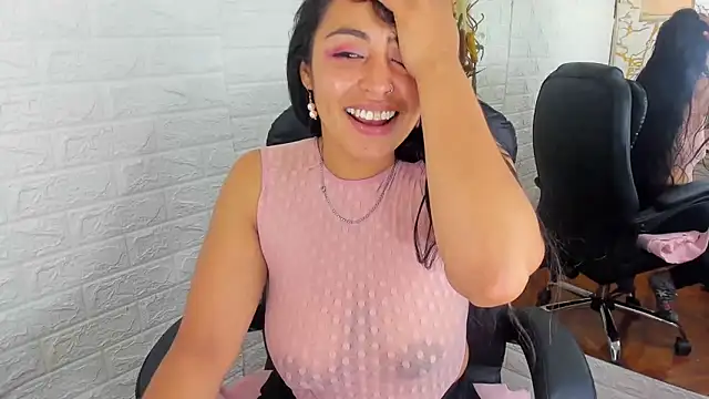 Aisha 09 online show from December 2024 07:24:02 PM