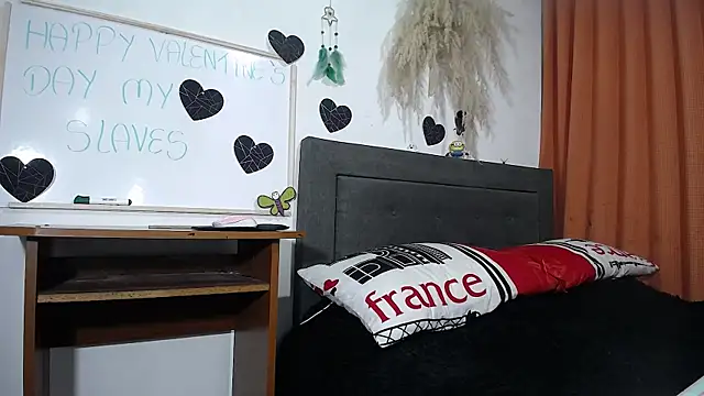 Snapshot of DOMINANT_TEACHER_KAROL chatting on February 2025 02:16:02 AM DOMINANT TEACHER KAROL online show from February 2025 02:16:02 AM