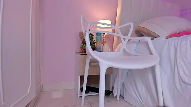  bianca 18 online show from December 2024 02:59:01 PM