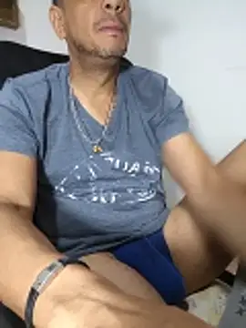 latinmartin73 online show from June 2026 03:23:01 PM