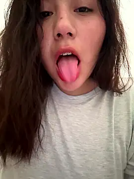 kittyfresita online show from January 2026 03:16:02 PM