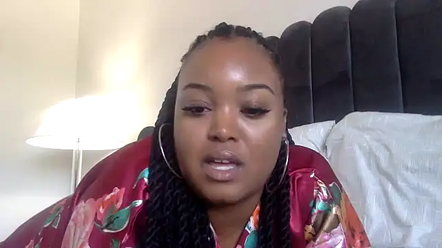 itsprettyfee online show from January 2025 09:03:01 PM