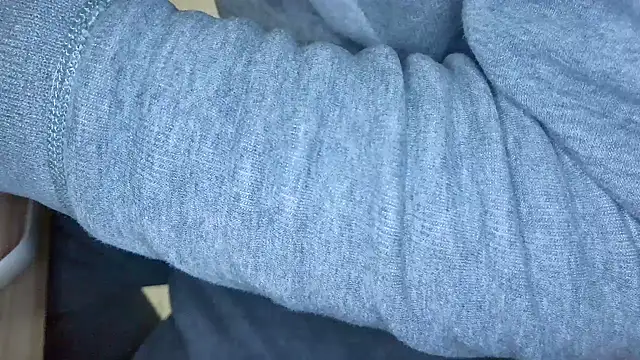 huzi518 online show from March 2025 12:55:02 PM