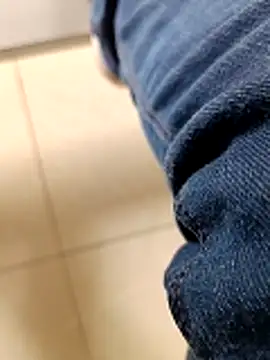 huzi518 online show from October 2025 02:36:02 AM