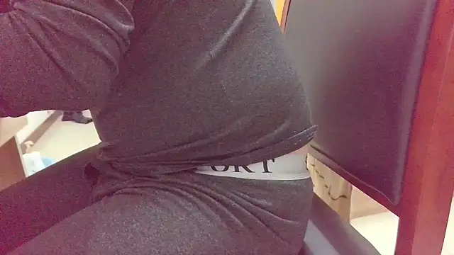 huzi518 online show from November 2025 12:15:01 PM