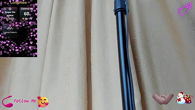 JESSYCORTES online show from November 2025 02:49:01 PM