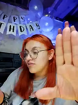 SophiaWeestt99 online show from March 2025 07:48:01 AM