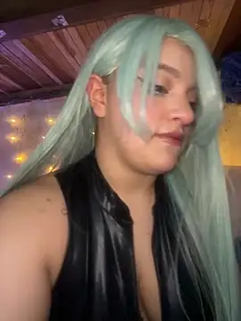 SophiaWeestt99 online show from November 2025 05:20:02 AM