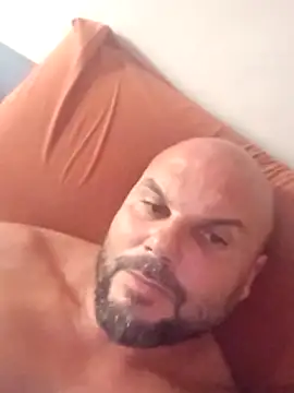 Javierchico online show from July 2026 04:16:02 PM