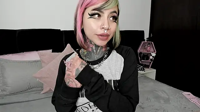 NikkiRamone online show from January 2025 03:22:02 PM