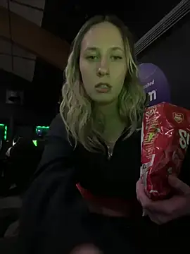 Snapshot of M1ssyk1ssy chatting on December 2024 12:20:01 AM M1ssyk1ssy online show from December 2024 12:20:01 AM