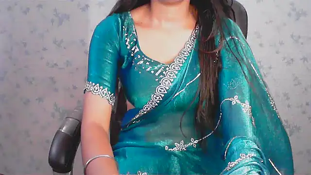collage hoty online show from June 2026 02:48:01 AM