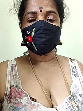 Snapshot of gaurika18 chatting on May 2026 09:36:02 AM gaurika18 online show from May 2026 09:36:02 AM