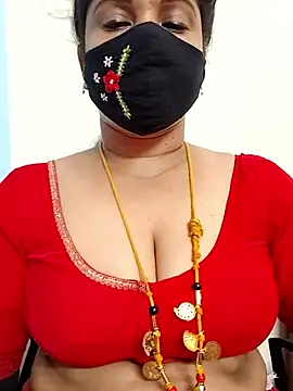 Snapshot of gaurika18 chatting on June 2026 05:39:02 PM gaurika18 online show from June 2026 05:39:02 PM