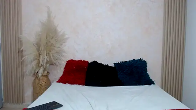 Snapshot of JESSYCHERNOBIL chatting on November 2025 08:32:01 PM JESSYCHERNOBIL online show from November 2025 08:32:01 PM