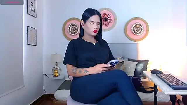 zoe hecate sexx online show from April 2026 07:08:02 PM