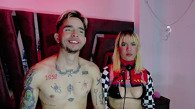 AliceandMax online show from February 2025 05:29:01 PM