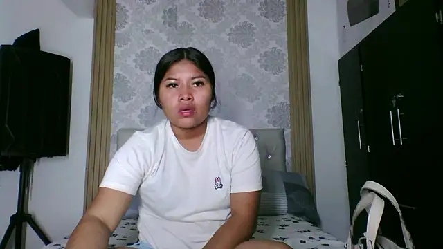 JenniferChian online show from January 2026 04:11:01 PM